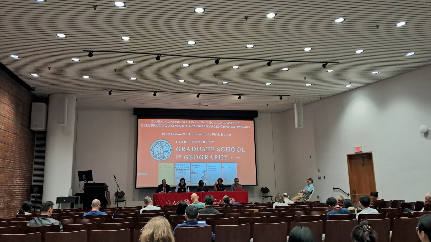 IGU CDES at the 7th Global Conference on Economic Geography